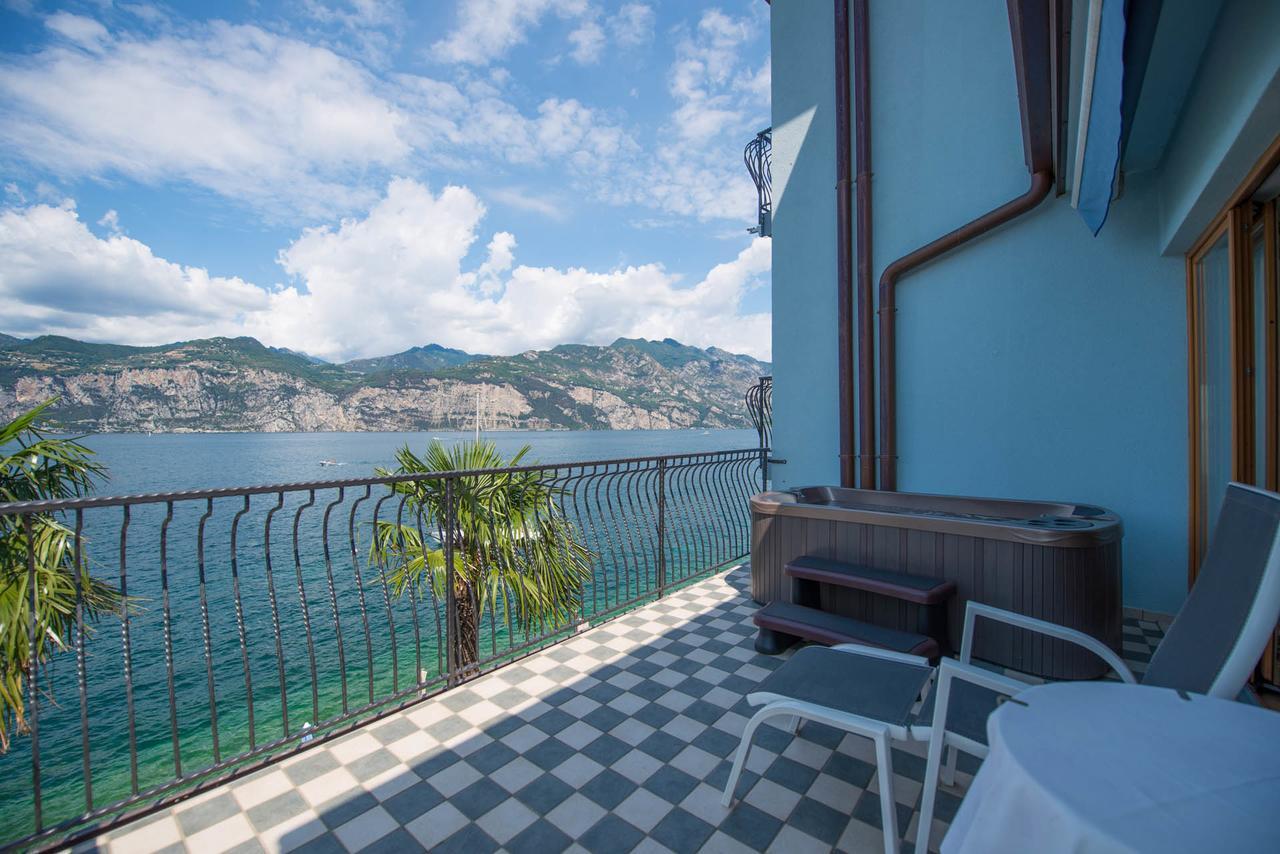 Hotel Venezia Malcesine Exterior photo